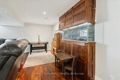 1807 8th Avenue W Owen Sound ON N4K 0A7