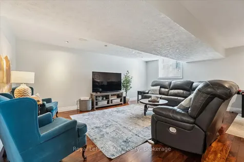 1807 8th Avenue W Owen Sound ON N4K 0A7