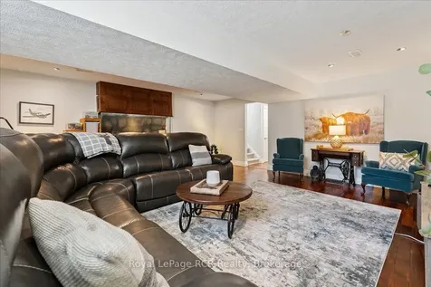 1807 8th Avenue W Owen Sound ON N4K 0A7