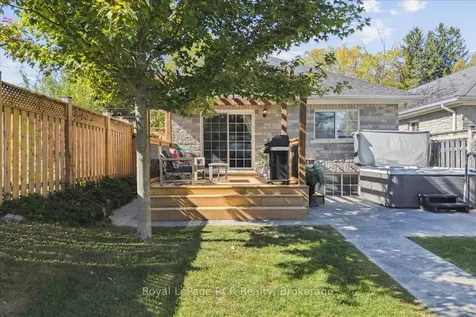1807 8th Avenue W Owen Sound ON N4K 0A7