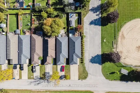 1807 8th Avenue W Owen Sound ON N4K 0A7
