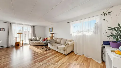75 Hazelglen Drive Kitchener ON N2M 2E2