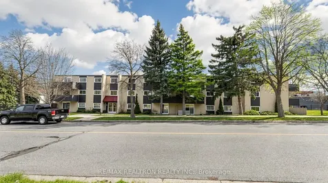 75 Hazelglen Drive Kitchener ON N2M 2E2