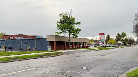 75 Hazelglen Drive Kitchener ON N2M 2E2