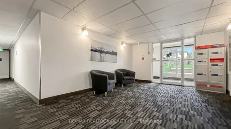 75 Hazelglen Drive Kitchener ON N2M 2E2