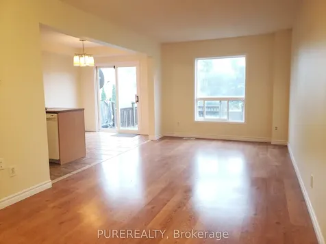 69 Shadyglen Drive Hamilton ON L8J 3W8