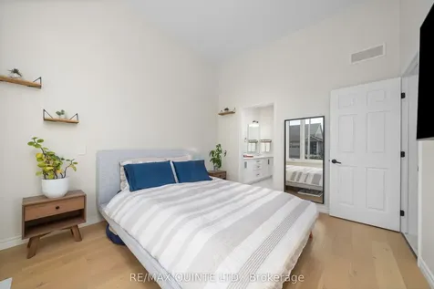 63 Athabaska Drive Belleville ON K8N 0T1