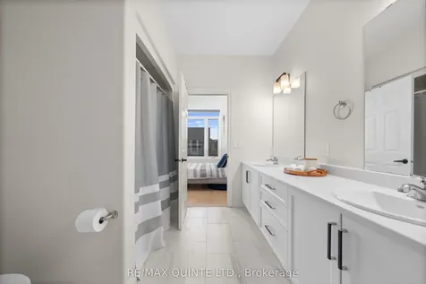 63 Athabaska Drive Belleville ON K8N 0T1