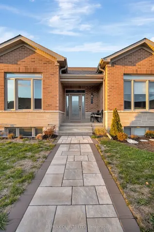 63 Athabaska Drive Belleville ON K8N 0T1