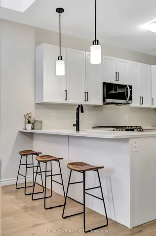 63 Athabaska Drive Belleville ON K8N 0T1