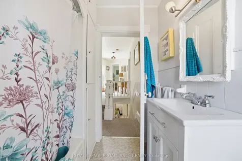 154 St Lawrence Street W Madoc ON K0K 2K0