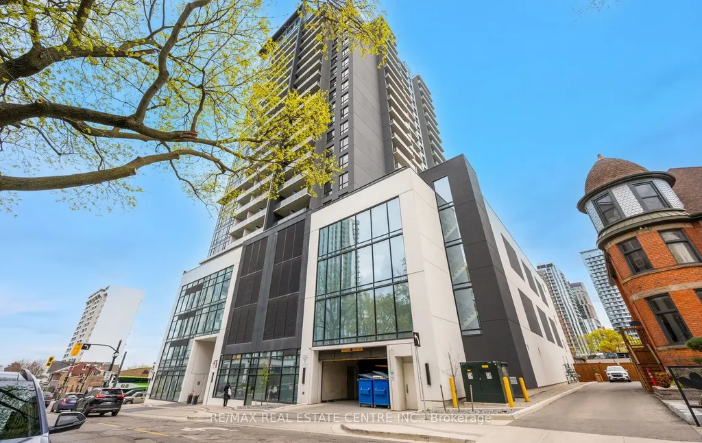 15 Queen Street S Hamilton ON L8P 0C6