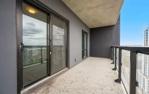 15 Queen Street S Hamilton ON L8P 0C6