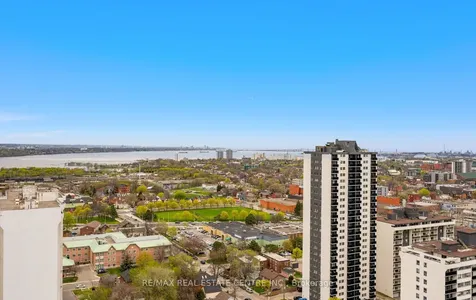 15 Queen Street S Hamilton ON L8P 0C6