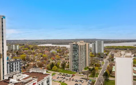 15 Queen Street S Hamilton ON L8P 0C6