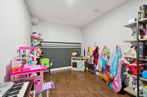 209 Elizabeth Crescent Centre Wellington ON N1M 3N1