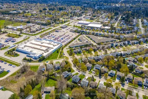 209 Elizabeth Crescent Centre Wellington ON N1M 3N1