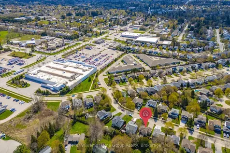 209 Elizabeth Crescent Centre Wellington ON N1M 3N1