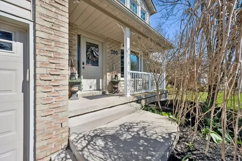 209 Elizabeth Crescent Centre Wellington ON N1M 3N1