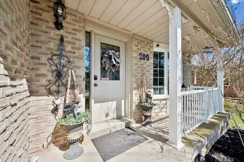 209 Elizabeth Crescent Centre Wellington ON N1M 3N1