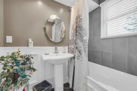 107 Bay Drive Belleville ON K8N 1B4