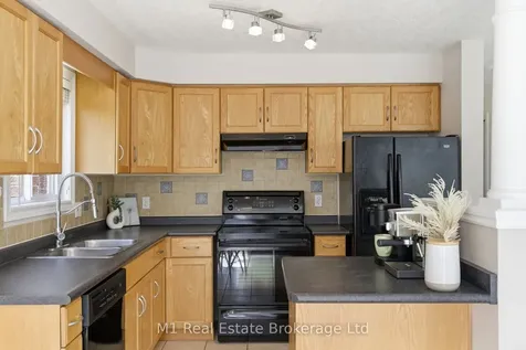 577 Mctavish Street Centre Wellington ON N1M 3V5