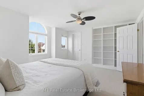 577 Mctavish Street Centre Wellington ON N1M 3V5