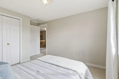 577 Mctavish Street Centre Wellington ON N1M 3V5