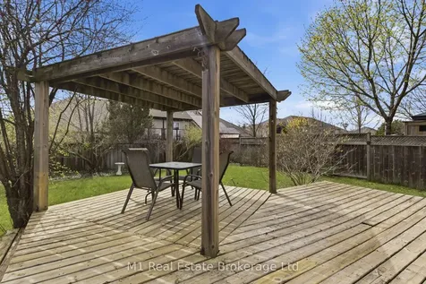 577 Mctavish Street Centre Wellington ON N1M 3V5