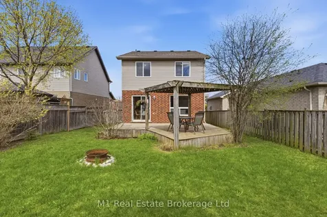 577 Mctavish Street Centre Wellington ON N1M 3V5