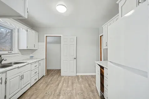 606 Glen Miller Road Quinte West ON K8V 5P8