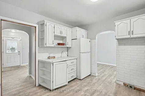 606 Glen Miller Road Quinte West ON K8V 5P8