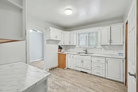 606 Glen Miller Road Quinte West ON K8V 5P8