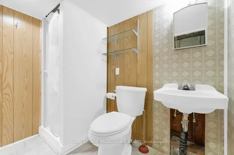 55 Village Drive Belleville ON K8P 4K2