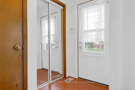 55 Village Drive Belleville ON K8P 4K2