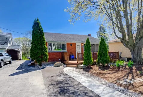 251 Sheldon Avenue N Kitchener ON N2H 3M9