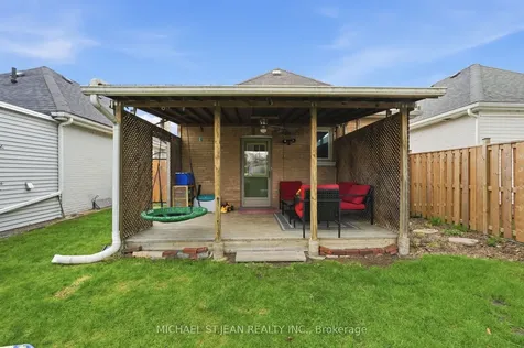 13 Gordon Street Brantford ON N3S 2M7
