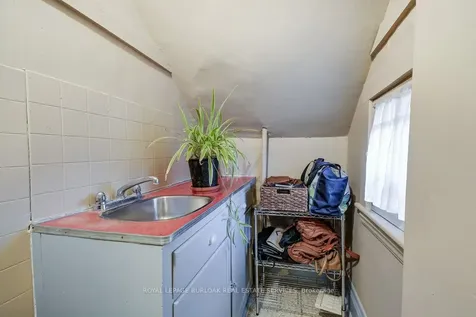 46 Sherman Avenue S Hamilton ON L8M 2P4
