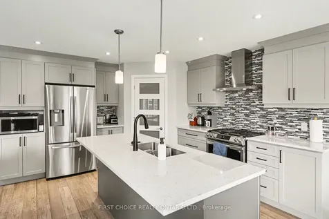 540 Lucent Street Russell ON K4R 0E7