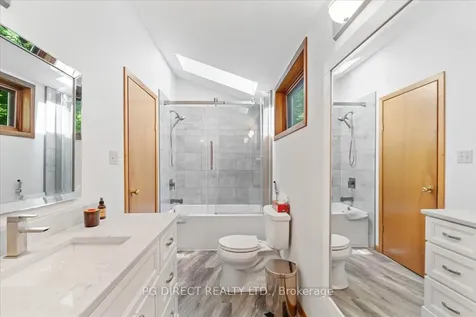 15 Beech Terrace Trent Lakes ON K0L 1J0