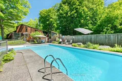 15 Beech Terrace Trent Lakes ON K0L 1J0