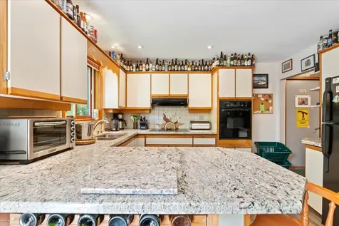 15 Beech Terrace Trent Lakes ON K0L 1J0