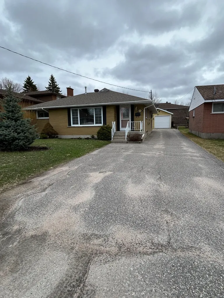446 Princess Street W North Bay ON P1B 6C6