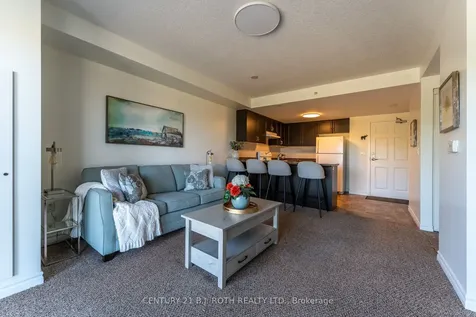 67 Kingsbury Square Guelph ON N1L 0L3