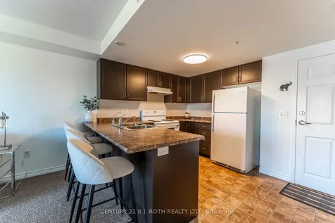 67 Kingsbury Square Guelph ON N1L 0L3