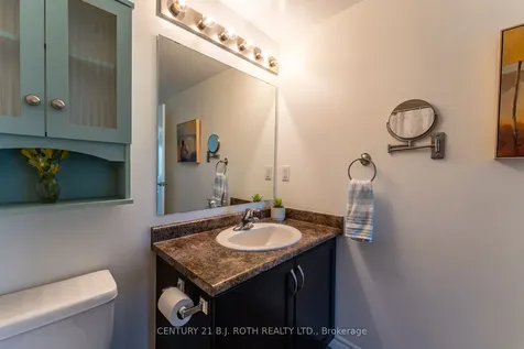 67 Kingsbury Square Guelph ON N1L 0L3