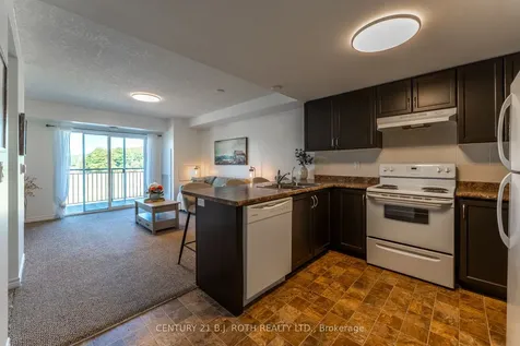 67 Kingsbury Square Guelph ON N1L 0L3