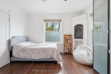 6 Glasgow Street S Guelph ON N1H 4T5