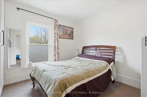 6 Glasgow Street S Guelph ON N1H 4T5