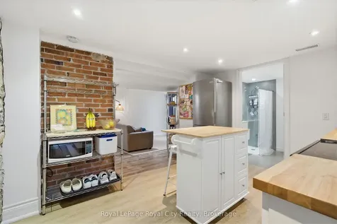 6 Glasgow Street S Guelph ON N1H 4T5
